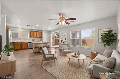 5304 Country Retreat Court, Las Vegas