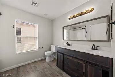 5304 Country Retreat Court Primary Bathroom
