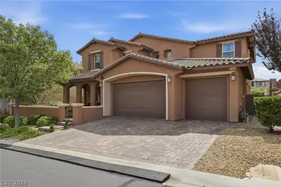 743 Middle Beach Street, Las Vegas