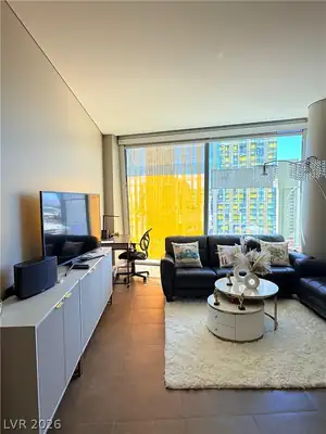 3722 Las Vegas Boulevard 2001 Living Room