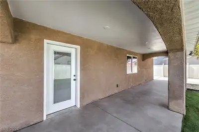 478 Hank Circle Patio
