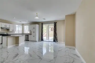 1328 Rainy Sky Avenue Dining Area