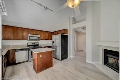 386 El Pico Drive, Henderson, NV 89014 Kitchen
