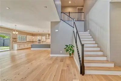 301 OAKRUN Court, Las Vegas, NV 89138 
