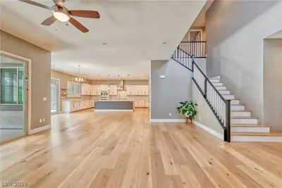 301 OAKRUN Court, Las Vegas, NV 89138 