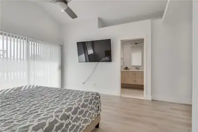 2901 Channel Bay Drive Primary Bedroom