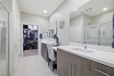 4884 East Cactus Canyon Drive Primary Bathroom