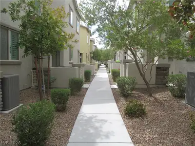 823 Grand Country Avenue, North Las Vegas, NV 89086 Yard