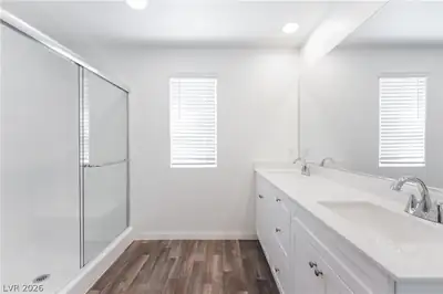 4254 Galaxy Gaze Avenue Primary Bathroom