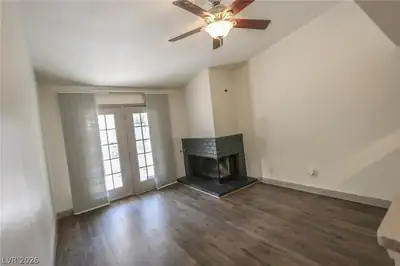 2783 Carnation Lane - Living Room