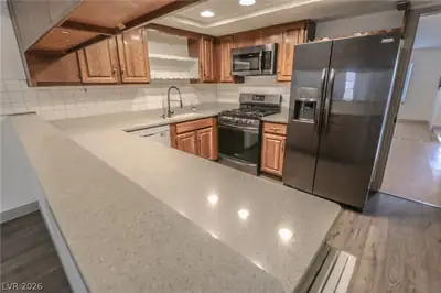 2783 Carnation Lane - Kitchen