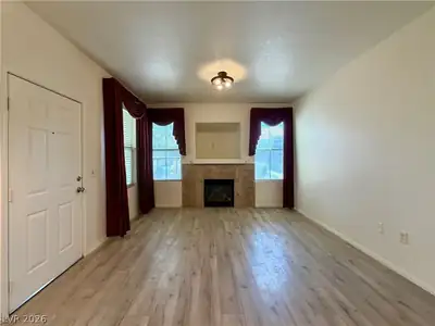 9975 Peace Way 1137 Living Room