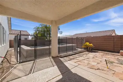 4033 Annendale Avenue Patio