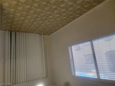 5061 Pioneer Avenue 202 Bedroom