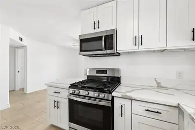 3957 Danny Melamed Avenue 201 Kitchen