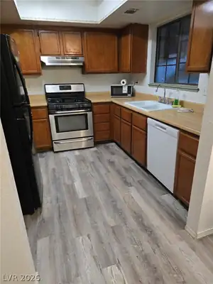 1744 Yellow Rose Street Kitchen
