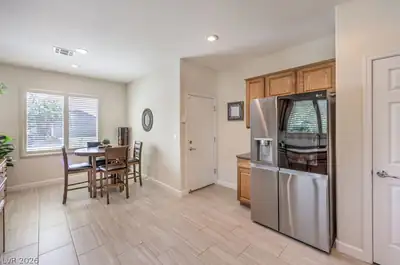 2452 Gamma Ray Place Dining Area