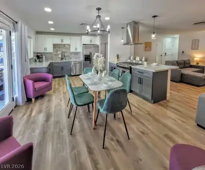 3113 Black Forest Drive Dining Area