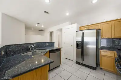 10291 Songsparrow Court Kitchen