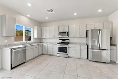 7227 Glimmer Point Street, North Las Vegas, NV 89084 Kitchen