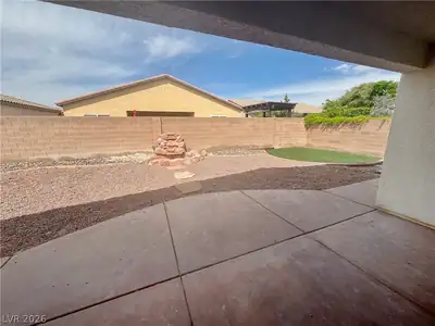 5844 Karnes Ranch Avenue Patio