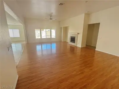 5844 Karnes Ranch Avenue Living Room