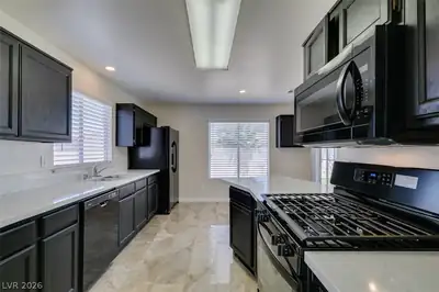 434 Viewmont Drive Kitchen