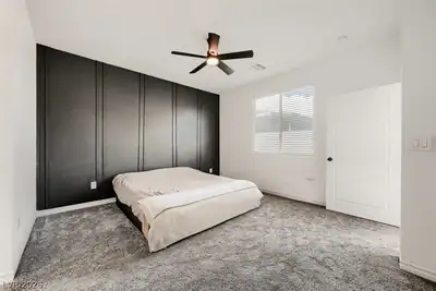 9482 Noble Fir Ridge Avenue Bedroom