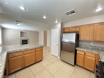 9317 Mountain Cliffs Avenue Kitchen