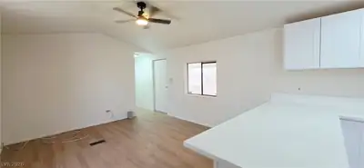 183 Mojave Lane Living Room