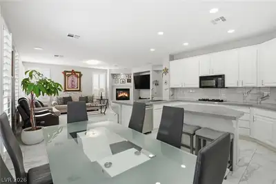 2226 Tedesca Drive Dining Area