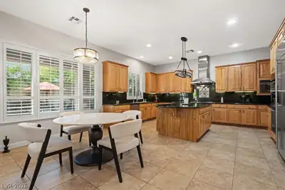11541 Bohemian Forest Avenue Kitchen