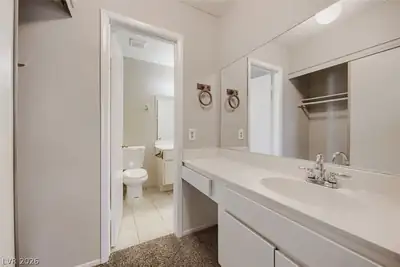 4362 Caliente Street 11 Primary Bathroom