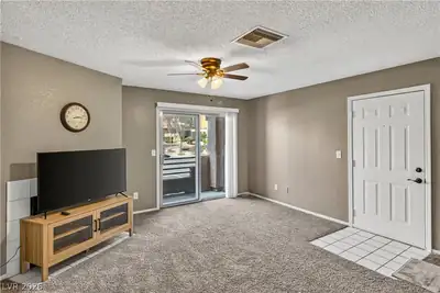 2243 Aspen Mirror Way 102 