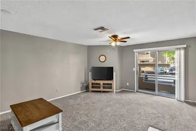 2243 Aspen Mirror Way 102 