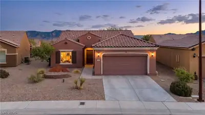 1440 Waterfall Lane, Mesquite