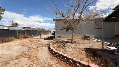 855 Spring Road Yard