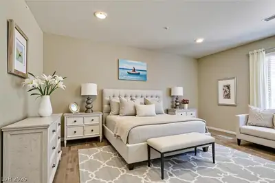 4450 Sandy River Drive 77 Bedroom