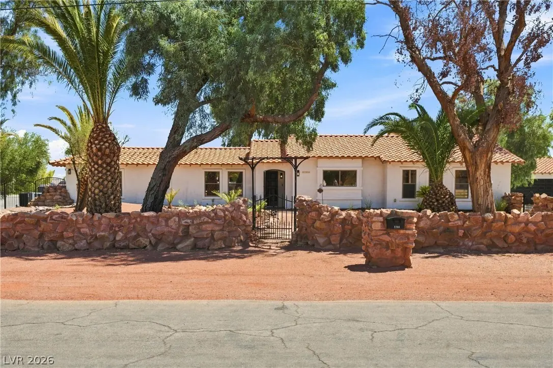 7744 Rancho Destino Road