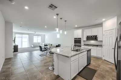 593 Timberfalls Lane Kitchen