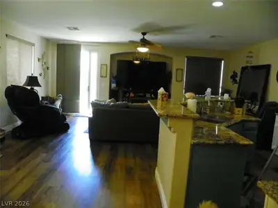 6233 Ordaz Avenue 103 Living Room