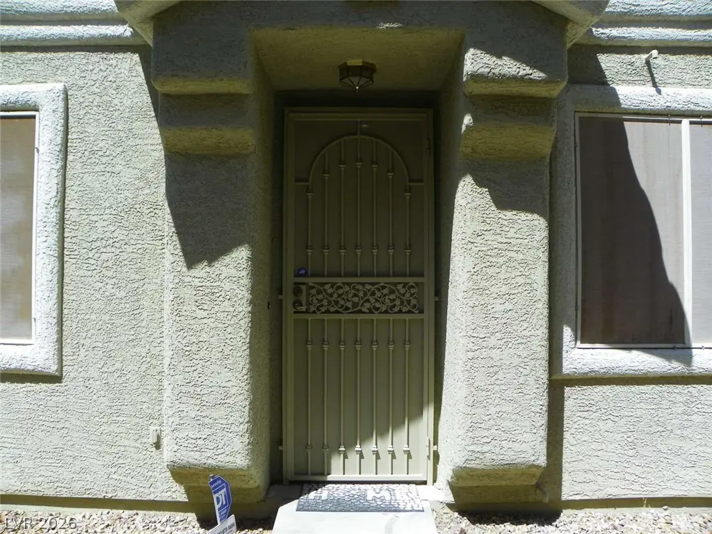 6233 Ordaz Avenue 103