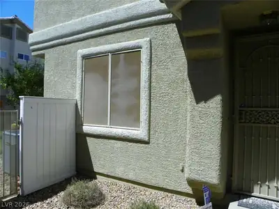 6233 Ordaz Avenue 103 Side of Structure