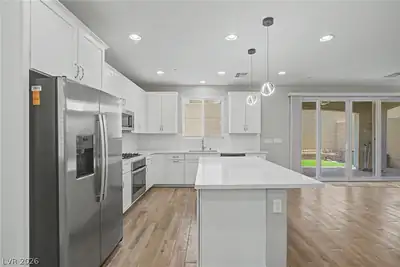 387 Moderato Court Kitchen
