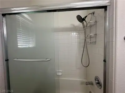 5415 West Harmon Avenue 1056 Bathroom