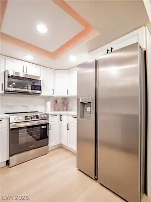 1701 East Katie Avenue 72 Kitchen
