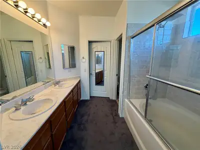 6440 Sierra Sands Street Primary Bathroom