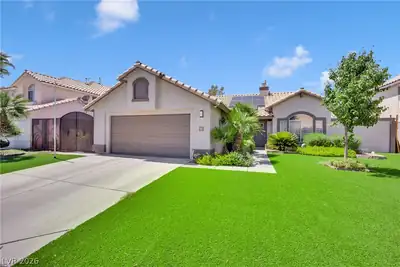 233 Innsdale Court Henderson, NV 89074