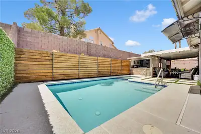 233 Innsdale Court Pool