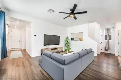 9336 Langley Avenue Living Room